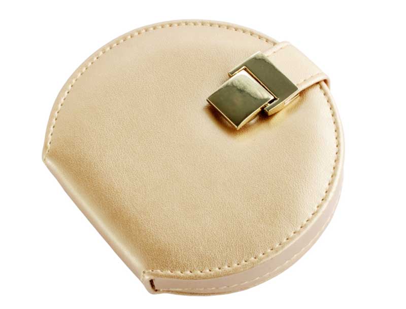 Survey: New wallet - C. beige, leather